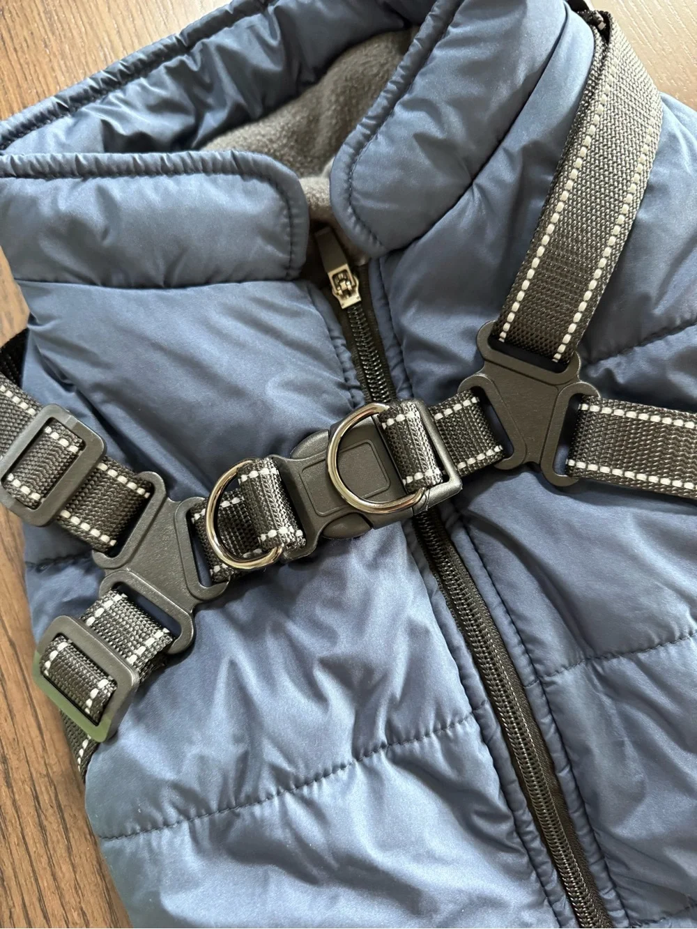 NWOT Dog 3XL 20 to 33 lbs Navy Blue Puffer Dog Vest with Harness